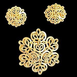 Crown Trifari Gold Tone Filgree Snowflake Brooch and Earring Set
